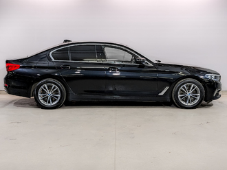 фото BMW 5 (G30/F90) 2020