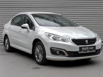 фото Peugeot 408 2017