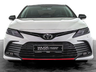 фото Toyota Camry VIII 2021