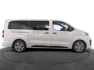 фото Peugeot Traveller 2018