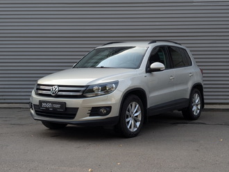 фото Volkswagen Tiguan I 2016