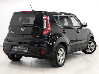 фото Kia Soul II 2018