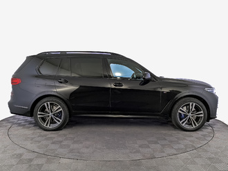 фото BMW X7 (G07) 2021