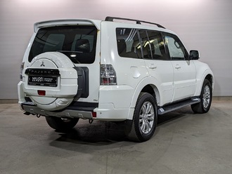 фото Mitsubishi Pajero IV 2012