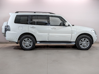 фото Mitsubishi Pajero IV 2012