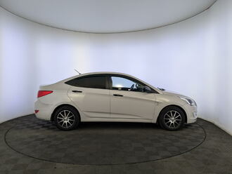 фото Hyundai Solaris I 2015