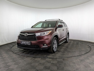 фото Toyota Highlander III 2015