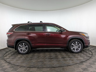 фото Toyota Highlander III 2015