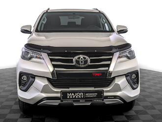 фото Toyota Fortuner II 2019