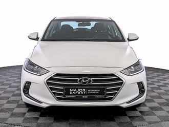 фото Hyundai Elantra VI 2018