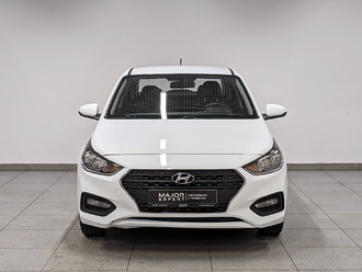 фото Hyundai Solaris II 2019