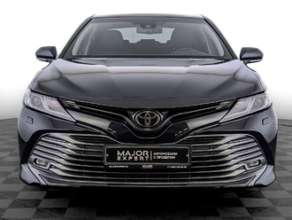 фото Toyota Camry VIII 2019