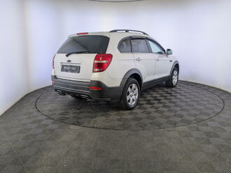 фото Chevrolet Captiva (C140) 2014