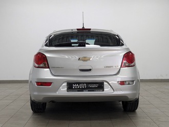 фото Chevrolet Cruze (J300/J305) 2012