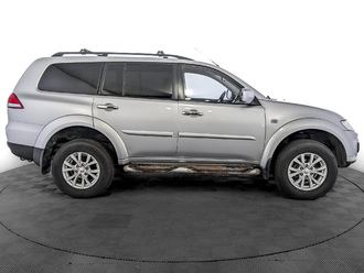 фото Mitsubishi Pajero Sport II 2014