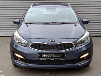 фото Kia Cee`d II 2017