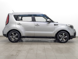 фото Kia Soul II 2018