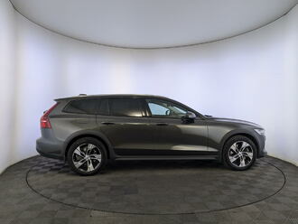 фото Volvo V60 Cross Country 2021 с пробегом