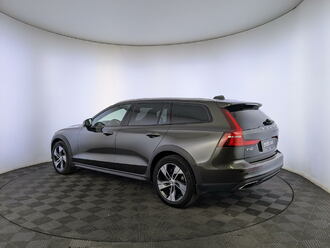 фото Volvo V60 Cross Country 2021 с пробегом