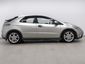 фото Honda Civic VIII 2011