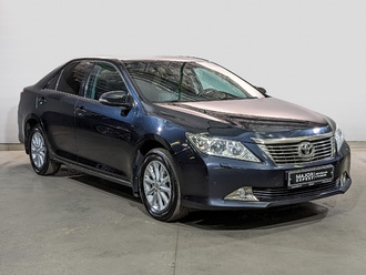 фото Toyota Camry VII 2013