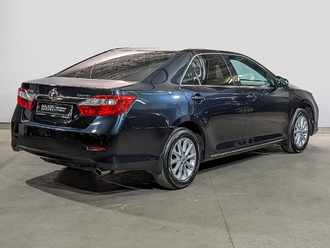 фото Toyota Camry VII 2013