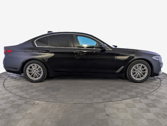 фото BMW 5 (G30/F90) 2021