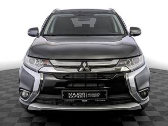 фото Mitsubishi Outlander III 2017