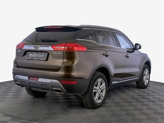 фото Geely Atlas 2020