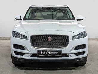 фото Jaguar F-Pace 2018