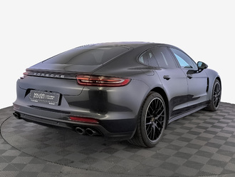 фото Porsche Panamera II 2020