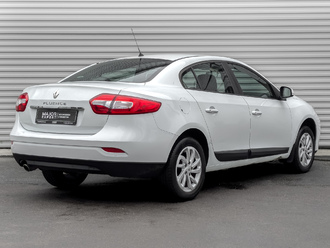 фото Renault Fluence 2016