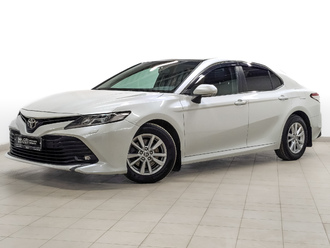 фото Toyota Camry VIII 2020