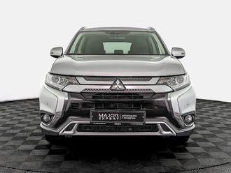 фото Mitsubishi Outlander III 2019