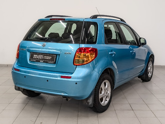 фото Suzuki SX4 2009