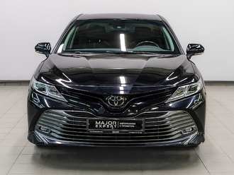 фото Toyota Camry VIII 2021