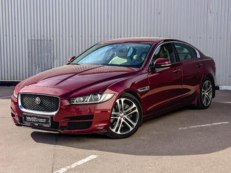 фото Jaguar XE 2015