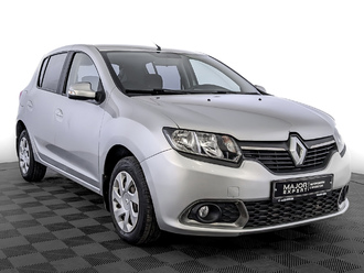 фото Renault Sandero II 2015