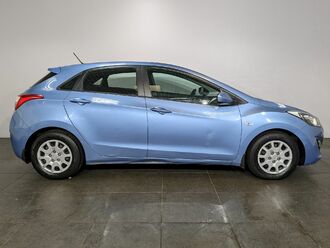 фото Hyundai i30 II 2013