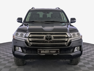 фото Toyota Land Cruiser 200 2018