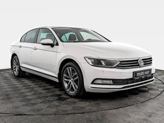 фото Volkswagen Passat B8 2016