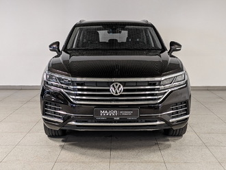 фото Volkswagen Touareg III 2019