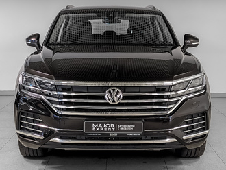 фото Volkswagen Touareg III 2019