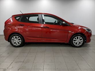 фото Hyundai Solaris I 2016