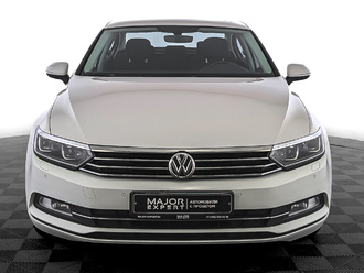 фото Volkswagen Passat B8 2019