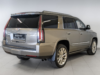 фото Cadillac Escalade IV (GMT K2XL) 2019