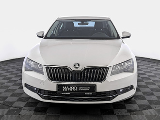 фото Skoda Superb III 2017