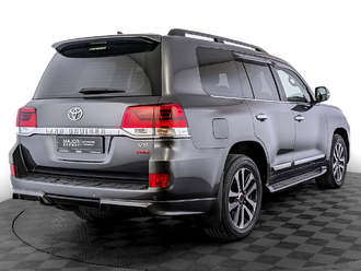 фото Toyota Land Cruiser 200 2019