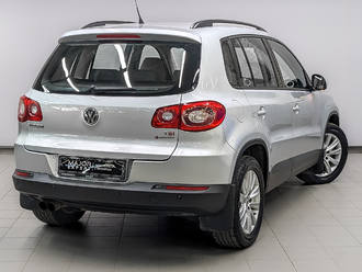 фото Volkswagen Tiguan I 2010