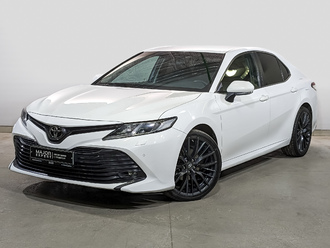 фото Toyota Camry VIII 2020